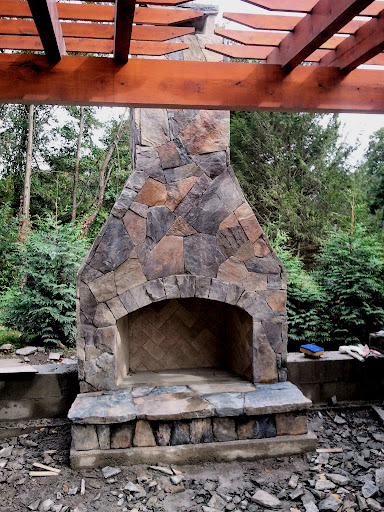 Stone Outdoor Fireplace Plan For Backyard Warmth