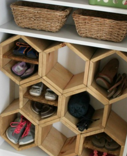 25 Diy Shoe Rack Ideas Keep Your Shoe Collection Neat And Tidy Home And Gardening Ideas