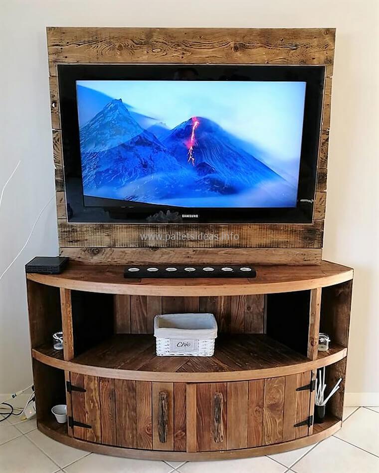 Featured image of post Metal Pipe Tv Stand Diy - Easy diy reclaimed wood &amp; black pipe tv stand tutorial: