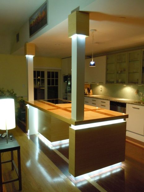 The LED-Lighting DIY Kitchen Island