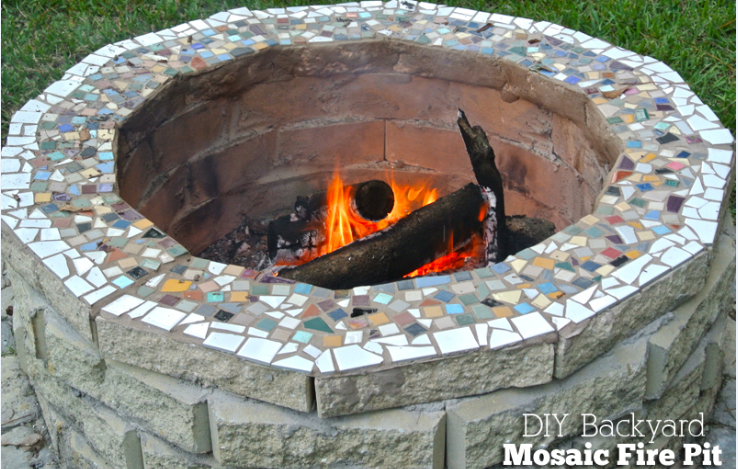  Backyard Mosaic DIY Fire pit