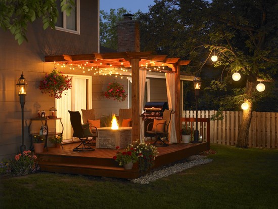 Outdoor small patio ideas with fire pit