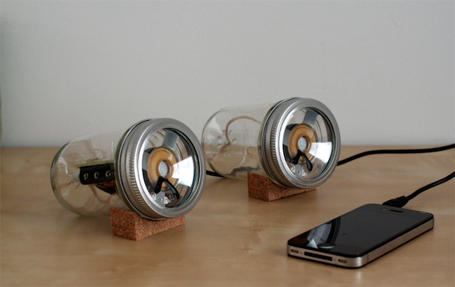 DIY Mason Jar Speaker