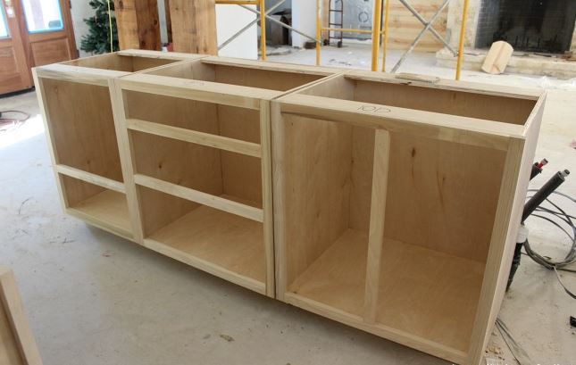 Stand-Alone Drawer –Box Cabinet