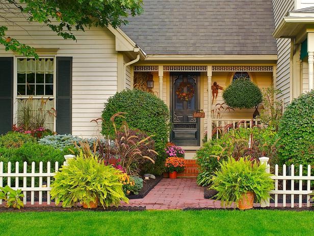 Front Porch Ideas to Add More Aesthetic Appeal to Your Home