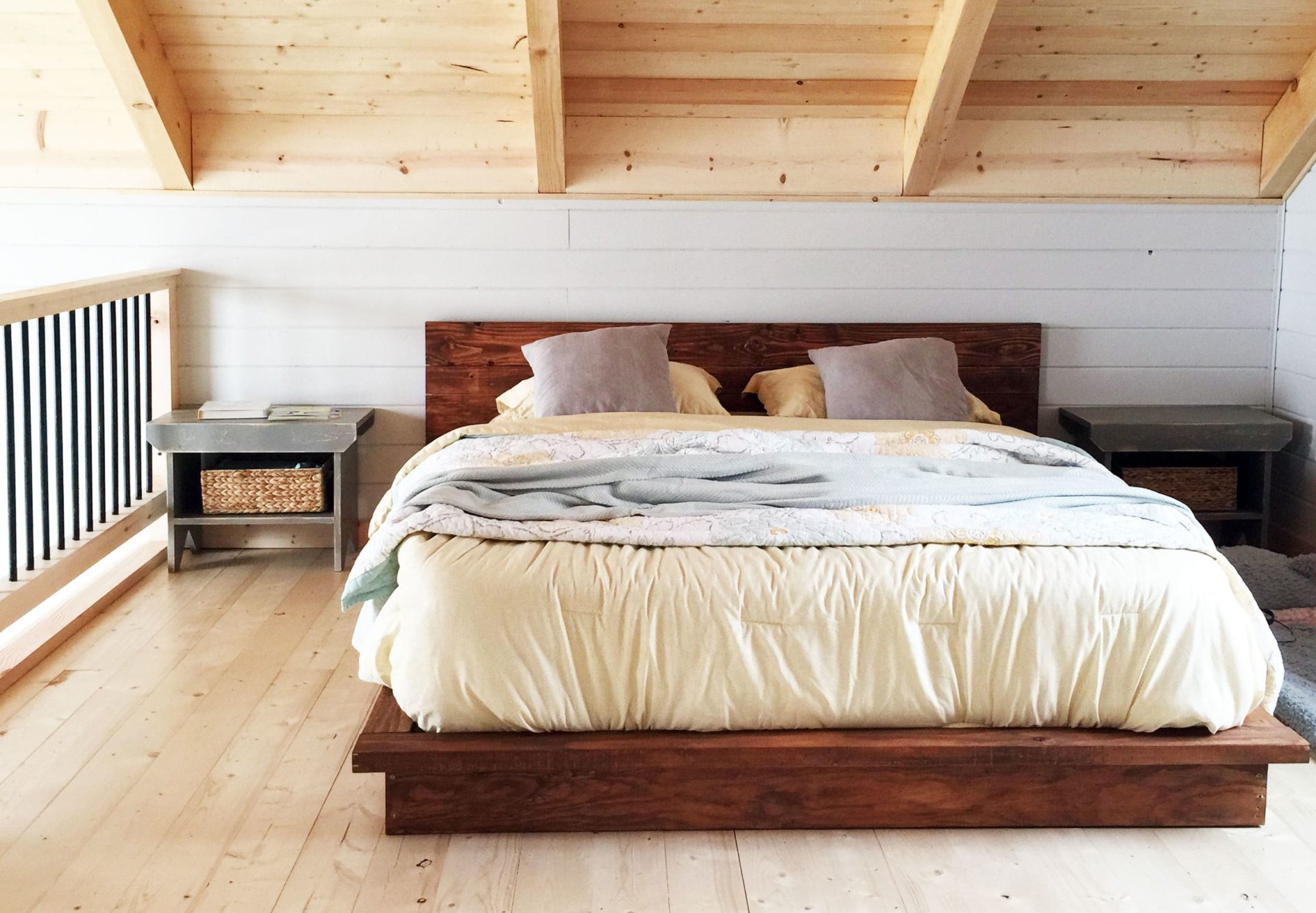 39 DIY Bed Frame Plans That Will Give You A Comfortable Sleep
