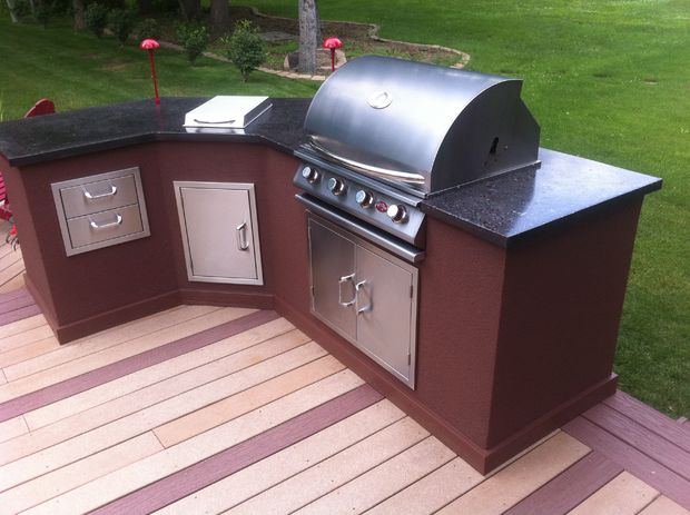 Construct An Outdoor Kitchen With Concrete Counter Top
