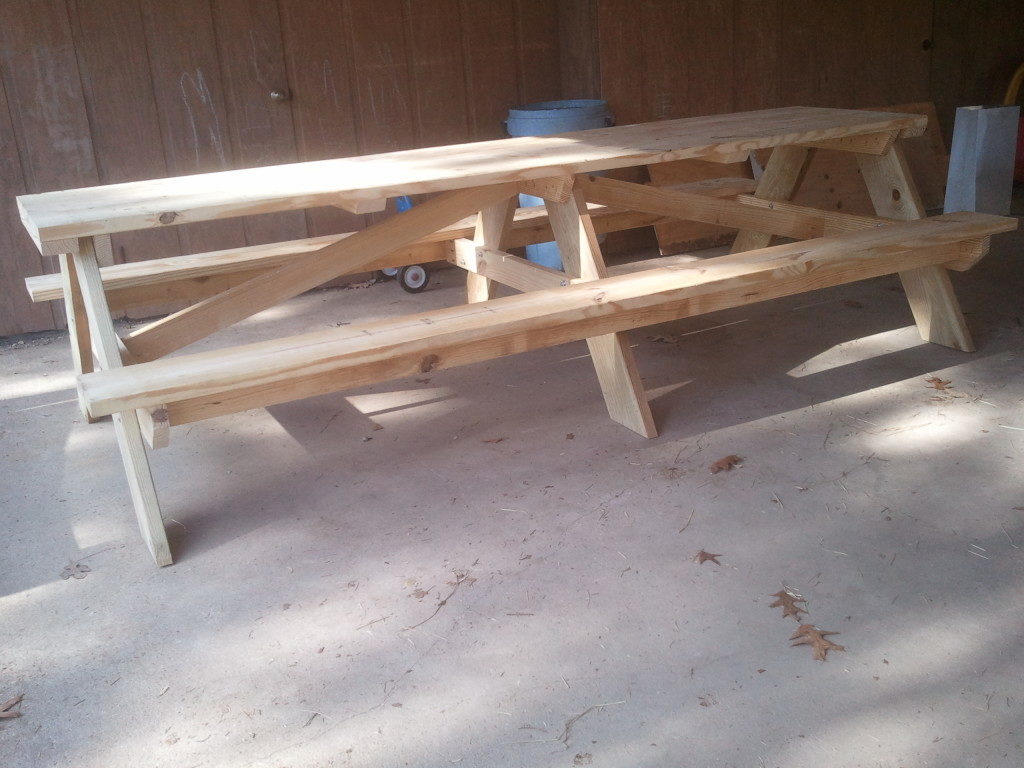 plans for a building a DIY 10 foot picnic table