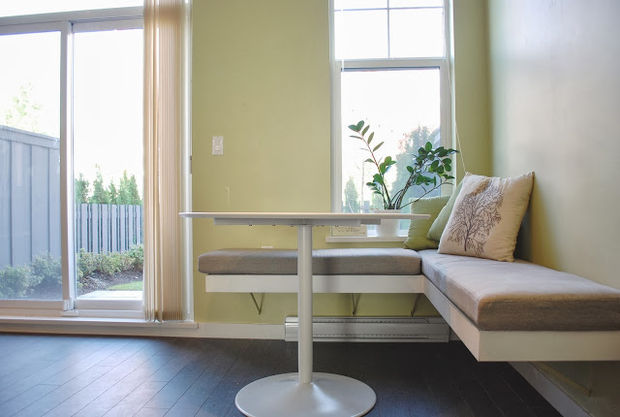 floating bench window seat