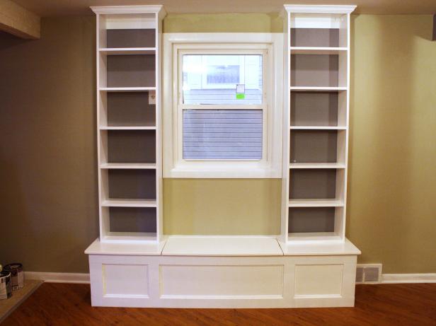 window seat with side shelving