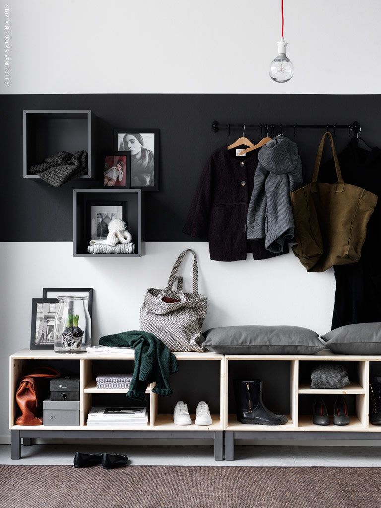 coat-and-shoe-storage-plus-seating-in-the-hallway