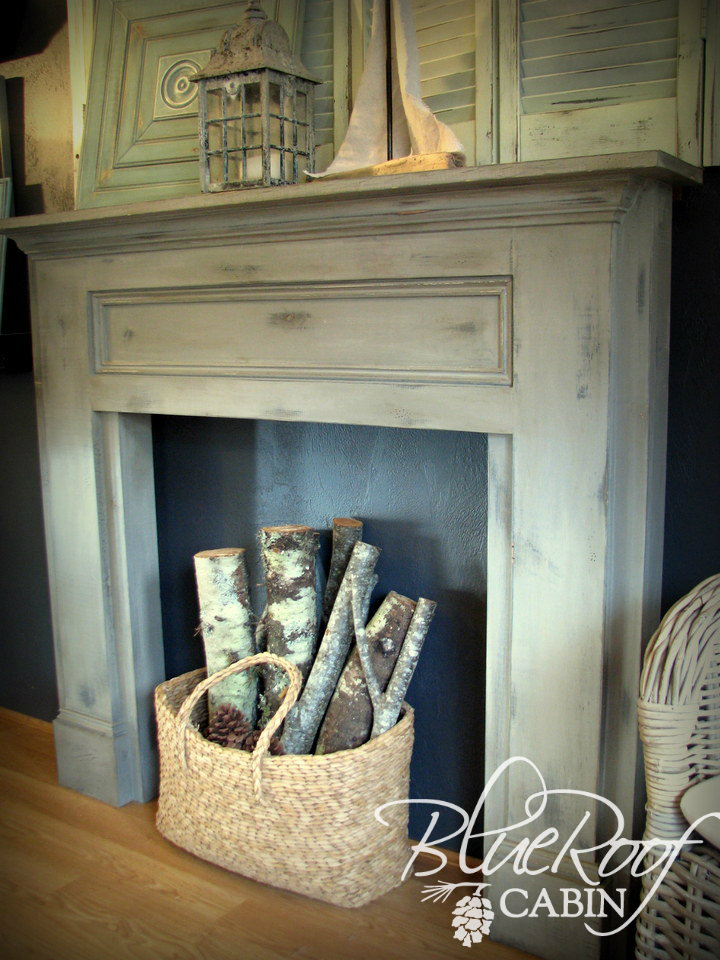 shabby-chic-faux-diy-fireplace-mantel