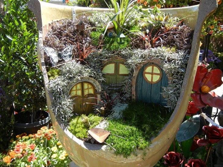 miniature fairy garden