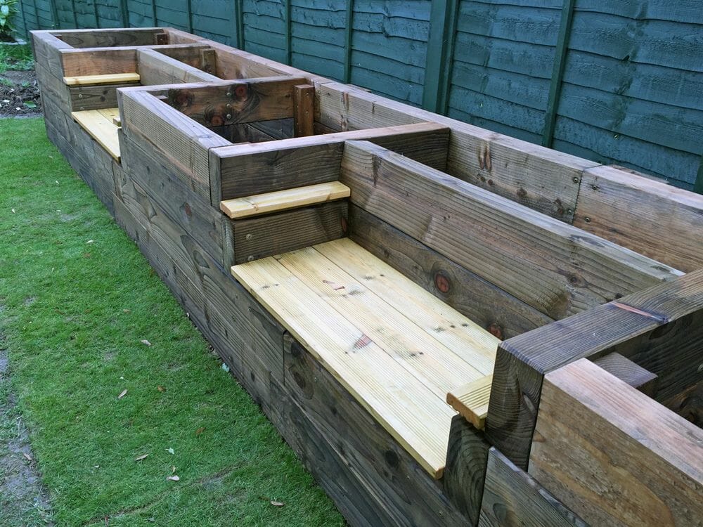 DIY Garden Box Made From Bench Seat