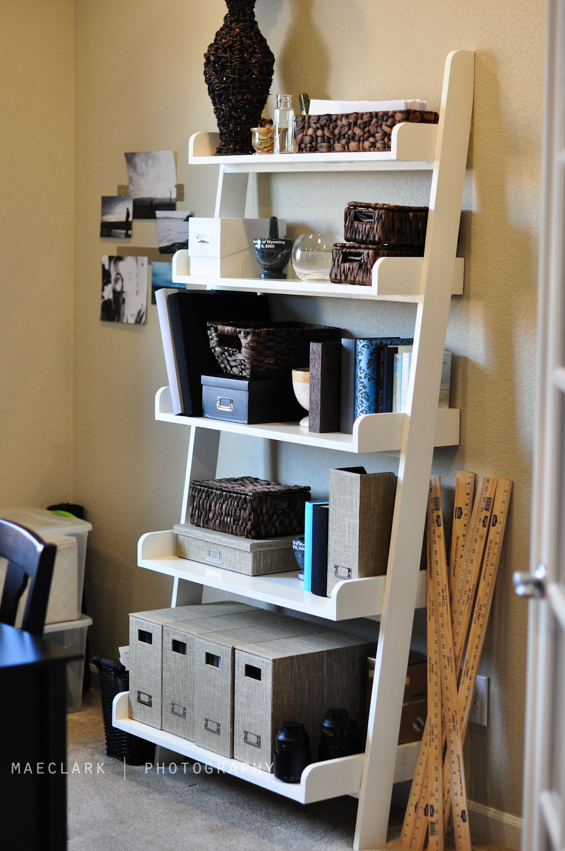 17 DIY Ladder Shelf To Add Style & Storage Space In Your Home Home