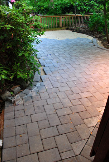 How to install a paver patio